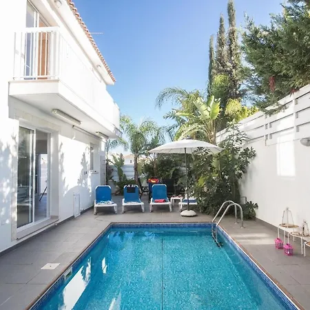 Ferienhaus Mit Privatpool Fur 7 Personen Ca 130 Qm In Pernera, Sudkuste Von Zypern 度假居